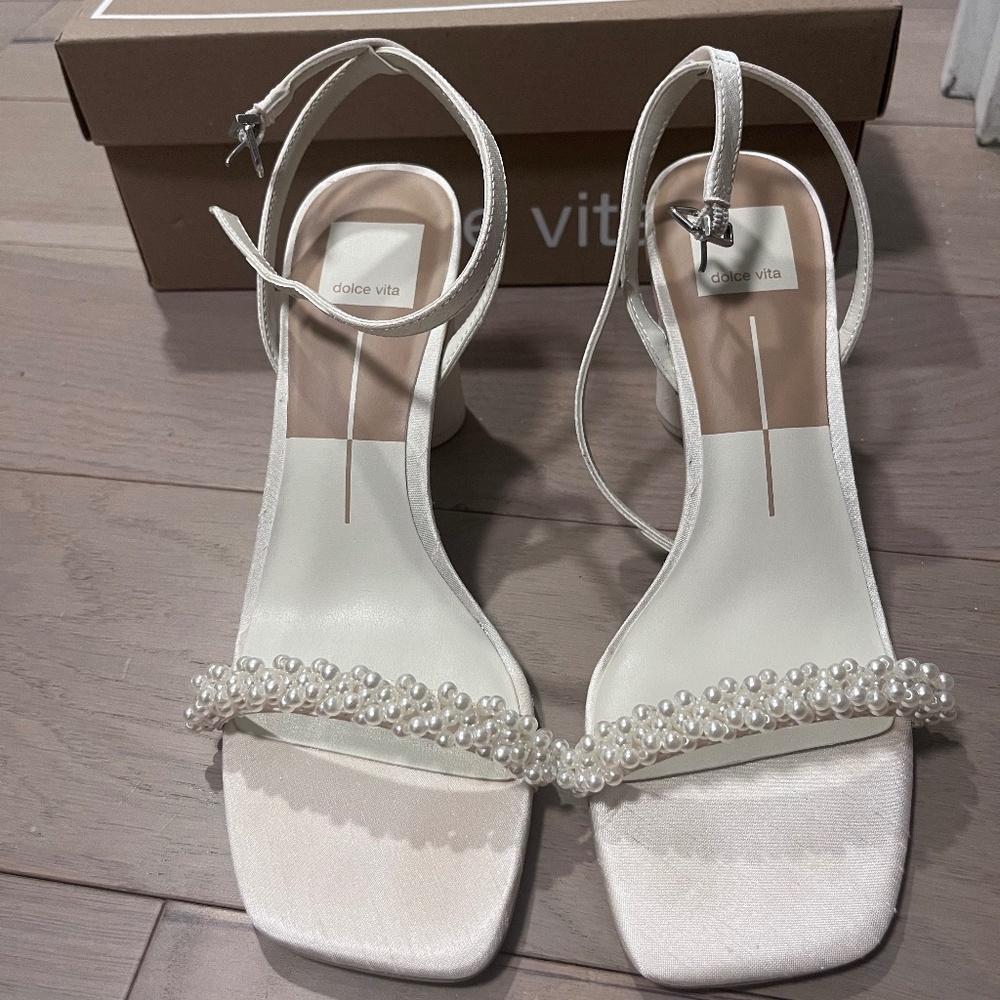 Dolce Vita Nory Heel- Pearl Block Heel - Never Worn